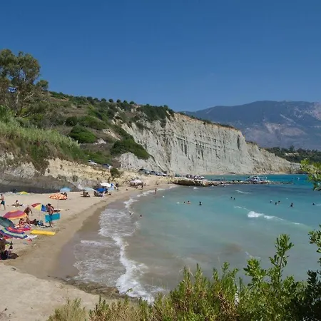 Kleismata Sleeps 6 * Klísmata
