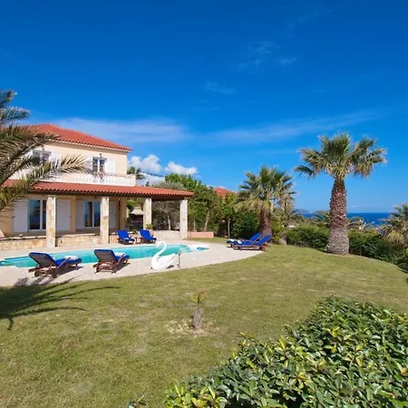 וילה Kleismata Sleeps 6 *